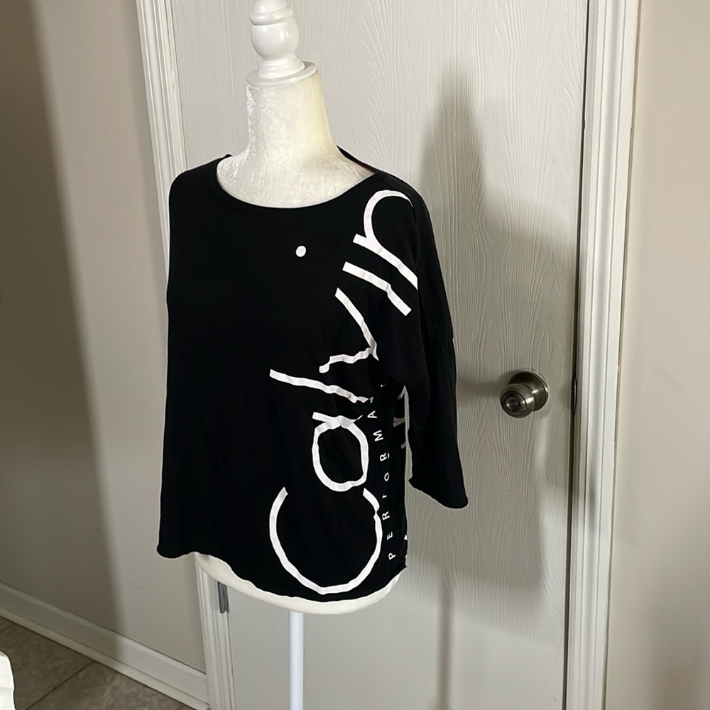 Black Calvin Klein 3/4 long sleeve